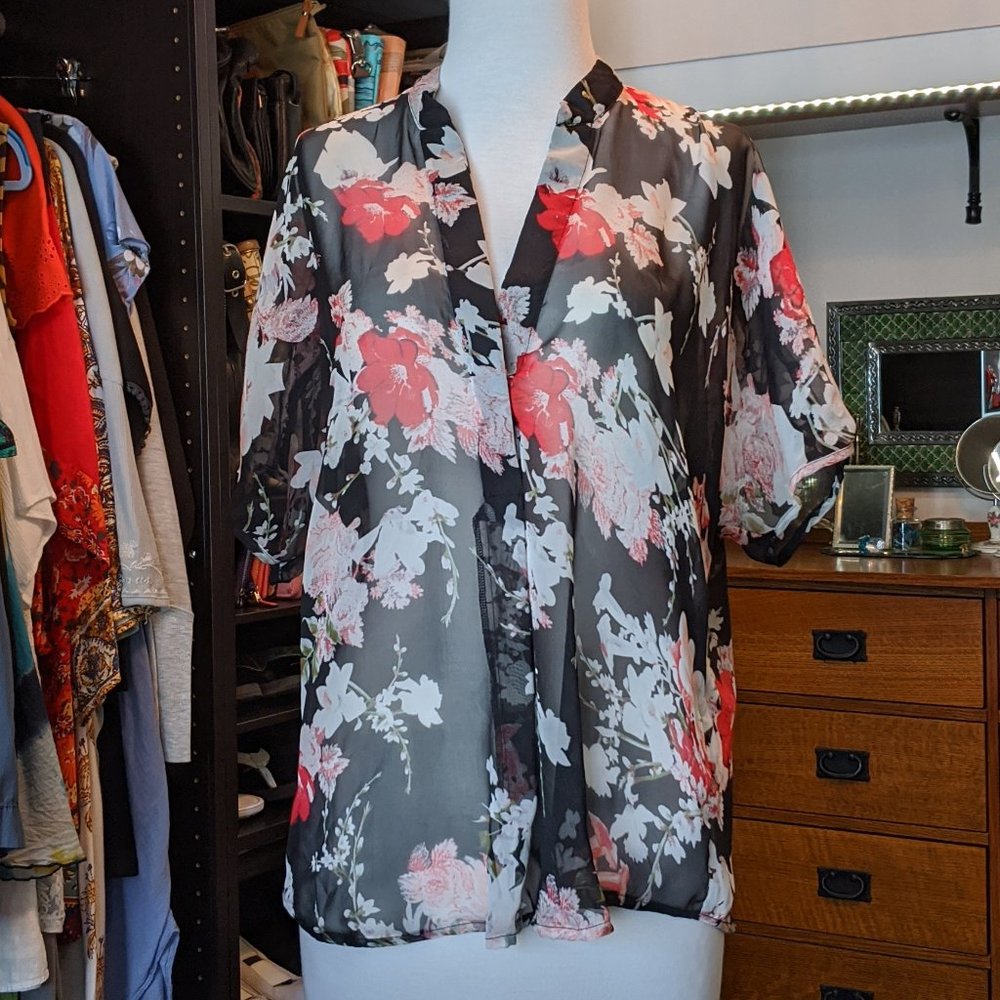 be Vocal California Sheer Top *